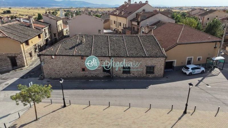 Foto caeaebb4-0893-464a-94bd-7bc3937532e4. Casa amb calefacció aparcament a Espirdo