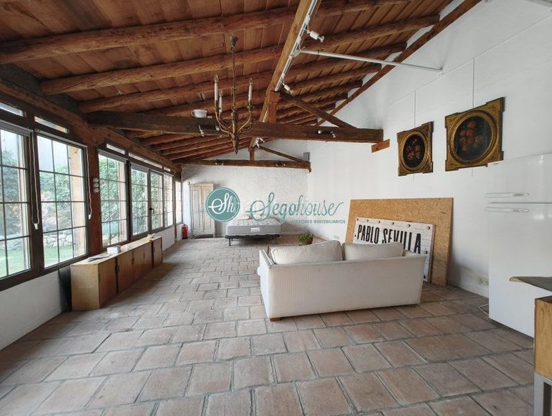 Foto ddece7e2-8ee1-4ff1-8ab1-a879ae4e8c70. Casa amb calefacció aparcament a Espirdo