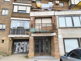 Monolocale in Ezequiel González - Conde de Sepúlveda. Estudio en venta en centro  santo tomás, 1 dormitorio.