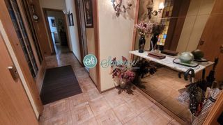 Appartement à Ezequiel González - Conde de Sepúlveda. Piso en venta en centro  santo tomás, 5 dormitorios.