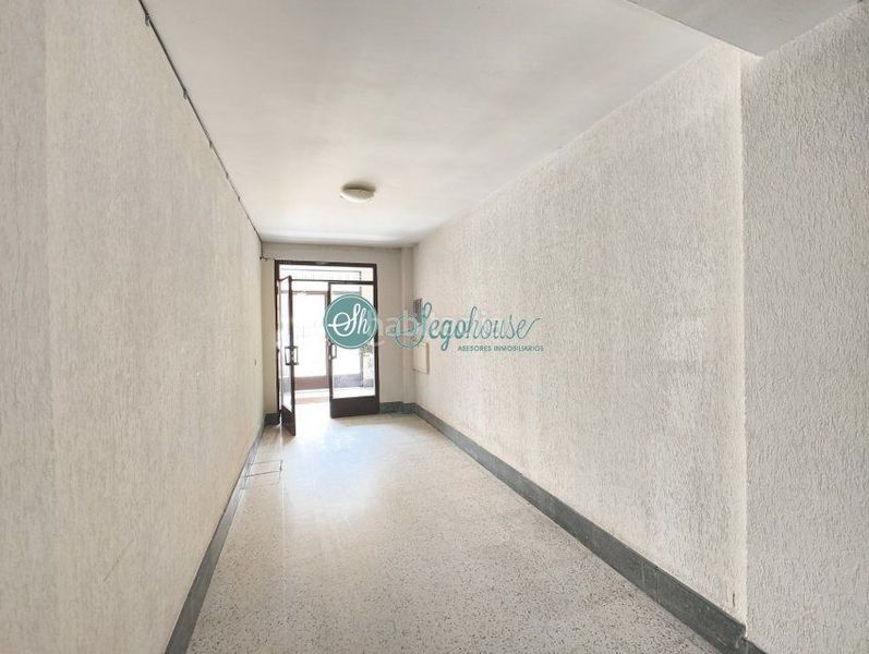 Foto 0d1e891f-0138-4347-8f4d-86284ac23c6c. Aparcament cotxe a Ezequiel González - Conde de Sepúlveda Segovia