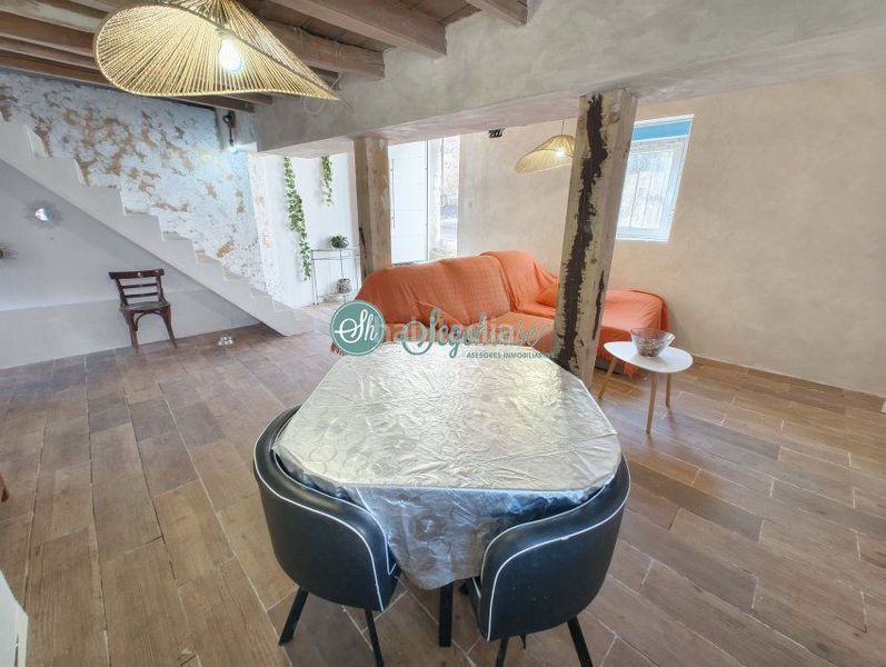 Foto 3d9d3ab6-509d-4e2d-8e30-e1aa7e2aca10. Casa amb calefacció a Fuentesoto