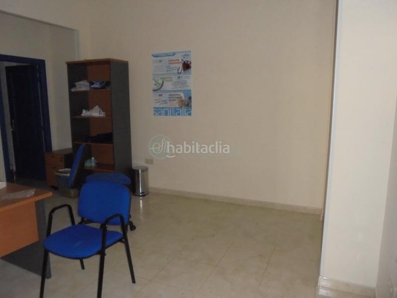 Foto 5f77f49f-e3e1-465d-9fe2-cfe1f826df4e. Alquiler local comercial local en alquiler en el sotillo. en Lastrilla (La)