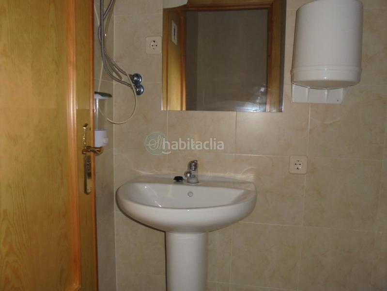 Foto 68fe79f8-d94f-4717-bb62-edf335bb7068. Alquiler local comercial local en alquiler en el sotillo. en Lastrilla (La)