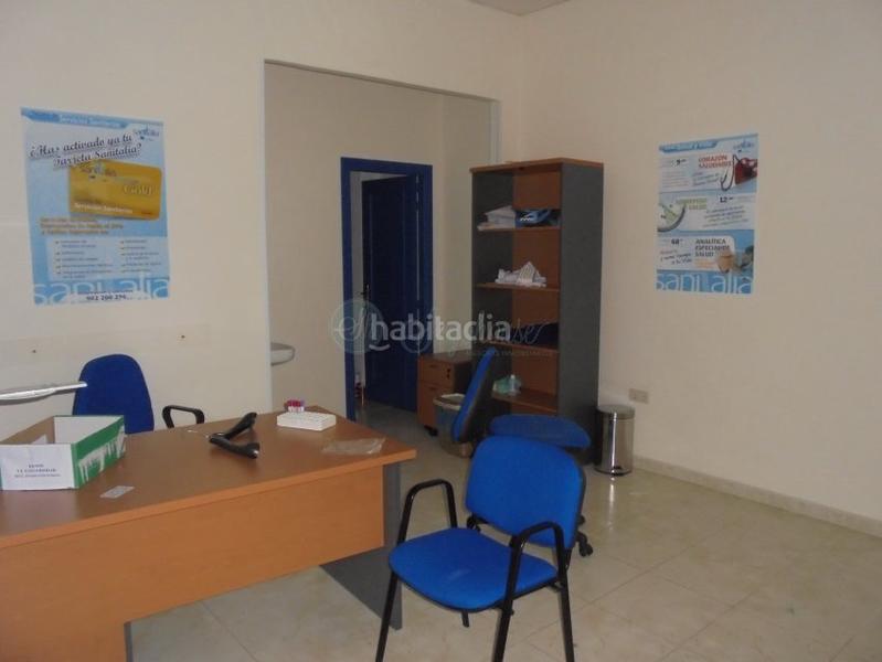 Foto 8fbcbedf-26a7-44bc-b4f9-db35c87bd0d0. Alquiler local comercial local en alquiler en el sotillo. en Lastrilla (La)