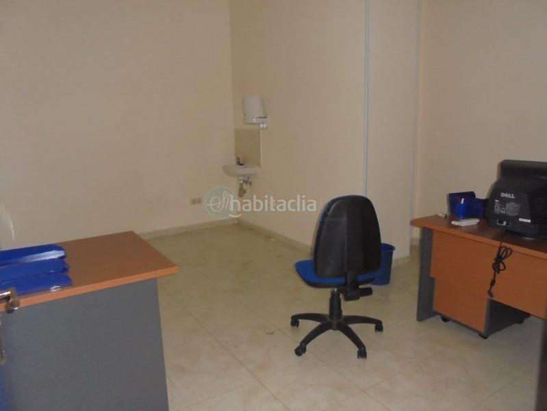 Foto ce3c3889-6045-4926-9e45-9ce0e71ce3f0. Alquiler local comercial local en alquiler en el sotillo. en Lastrilla (La)