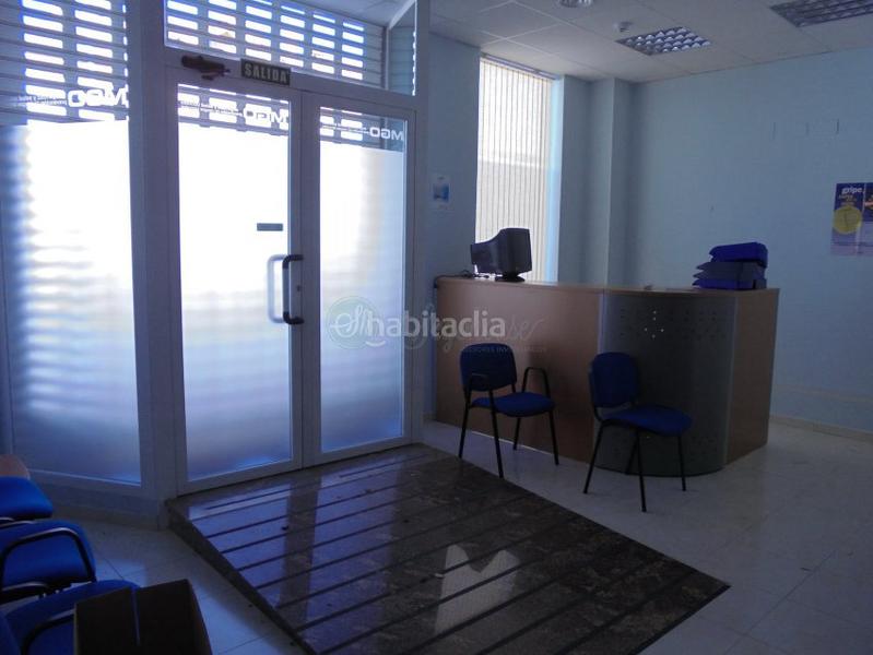 Foto e0ba3440-dca1-4b6b-85f7-690d9d0efd06. Alquiler local comercial local en alquiler en el sotillo. en Lastrilla (La)