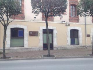 Lloguer Local Comercial  N/a. Local en alquiler en cuellar.