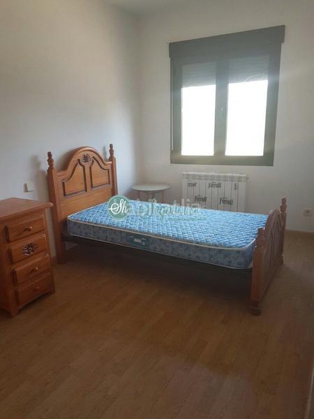 Foto 7e3efab8-40dc-40b4-8a1d-e15e8a742eb1. Xalet amb calefacció aparcament a Huertos (Los)