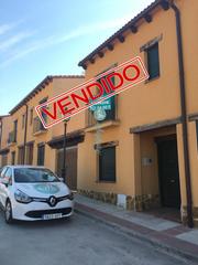 Xalet  Roda. Chalet en venta en huertos los, 3 dormitorios.