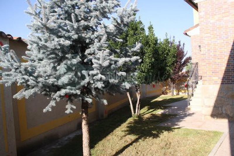 Foto 0e02c879-c25b-43a7-ad11-330210819d84. Chalet avec chauffage parking dans Área Rural Segovia