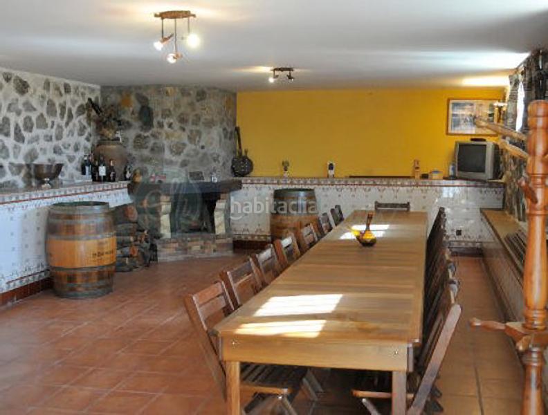 Foto fb1d20e5-0413-4c4c-963a-b40e7ea878fb. Chalet avec chauffage parking dans Área Rural Segovia