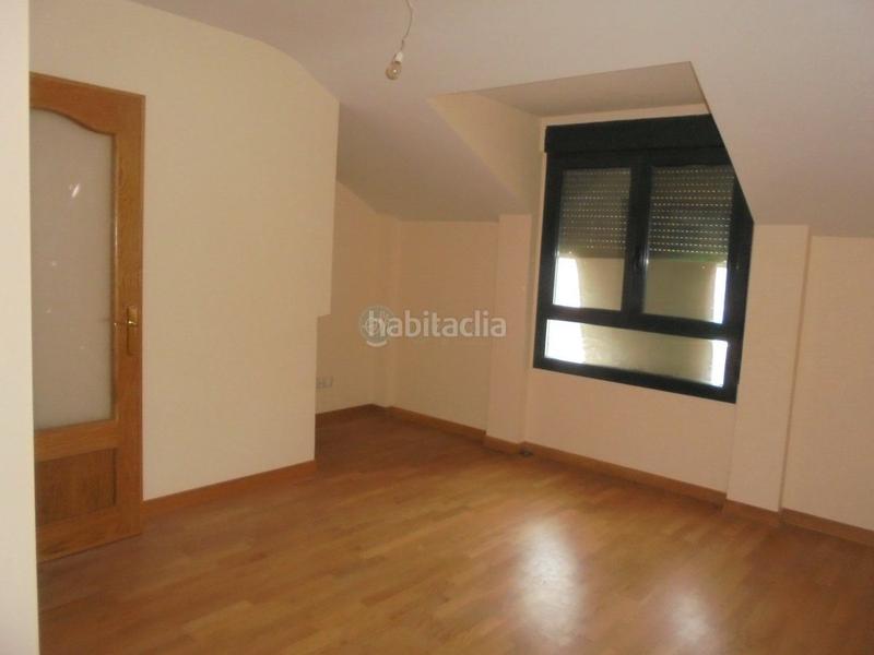 Foto c34c20e0-8375-4b80-ac5d-ac276ace458b. Appartement avec chauffage parking dans Bernuy de Porreros