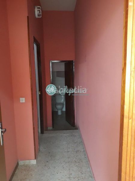 Foto 5694d23a-14a2-4b9a-bc87-0f1afab45c15. Local comercial a Centro Segovia