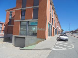 Local Comercial a N/a. Local en venta en lastrilla (la).