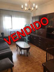 Appartement  N/a. Piso en venta en centro - santa eulalia, 3 dormitorios.