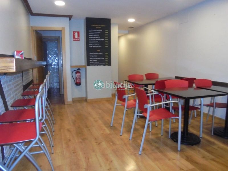 Foto 3774bf7a-5db9-4d8c-922a-aa2e576d662e. Local comercial a Centro Segovia