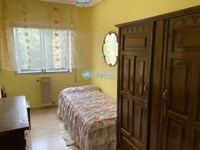 Foto 10cd4063-e882-4d93-8d1e-f653876aaf74. Appartement avec chauffage parking dans El Cerro - Ctra. De San Rafael Segovia