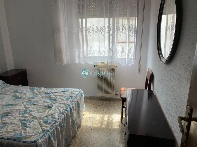 Foto b3df9e8e-2b0b-4b01-bfec-41e70cda1297. Appartement avec chauffage parking dans El Cerro - Ctra. De San Rafael Segovia