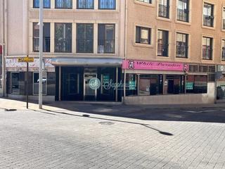 Lloguer Local Comercial a Centro. Local en alquiler en centro - acueducto.