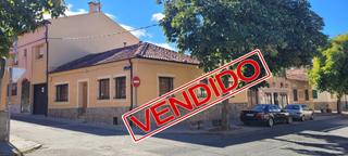 Maison à El Carmen. Casa en venta en la albuera, 4 dormitorios.