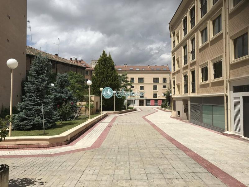 Foto 6ec9ea10-7733-4e90-b610-6a44b1f28134. Appartamento con riscaldamento parcheggio in Centro Segovia
