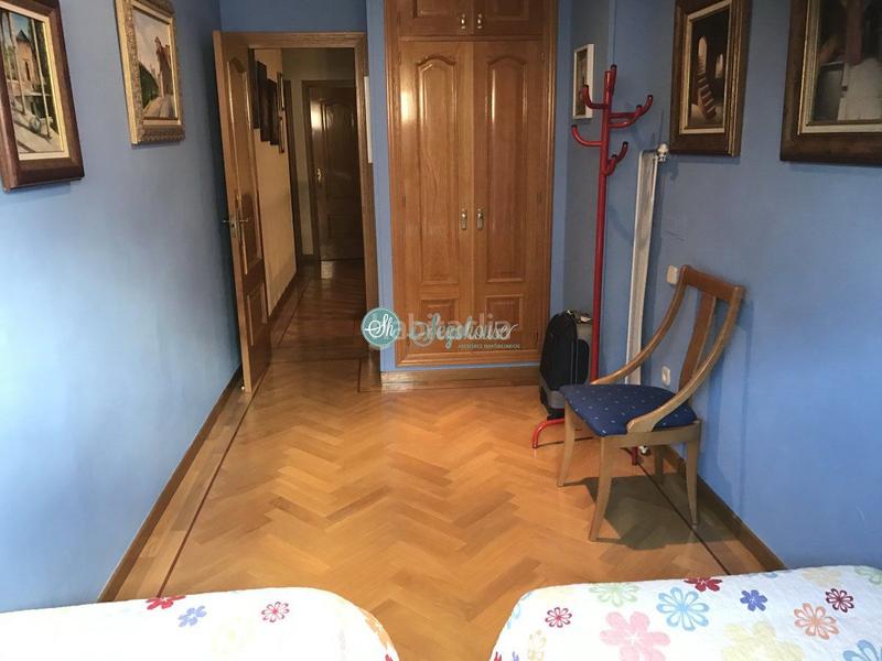 Foto bf7428ec-9c0f-4ad3-bc87-3f30f19b822d. Appartamento con riscaldamento parcheggio in Centro Segovia