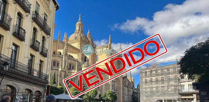 Foto a90d07f8-9b51-479d-97c3-5c2b72e613ef. Pis amb calefacció aparcament a Plaza Mayor - San Agustín Segovia