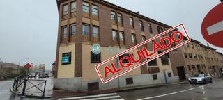 Lloguer Local Comercial a San Lorenzo - San Marcos. Local en alquiler en vía roma, 2 dormitorios.