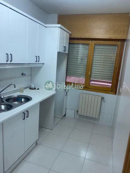 Foto 07812cff-5972-48ac-9039-edfec281c9ea. Appartement avec chauffage dans El Cerro - Ctra. De San Rafael Segovia