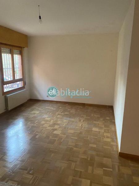 Foto 58af9709-1b5c-435a-96c0-ec1cd0393e6d. Appartement avec chauffage dans El Cerro - Ctra. De San Rafael Segovia