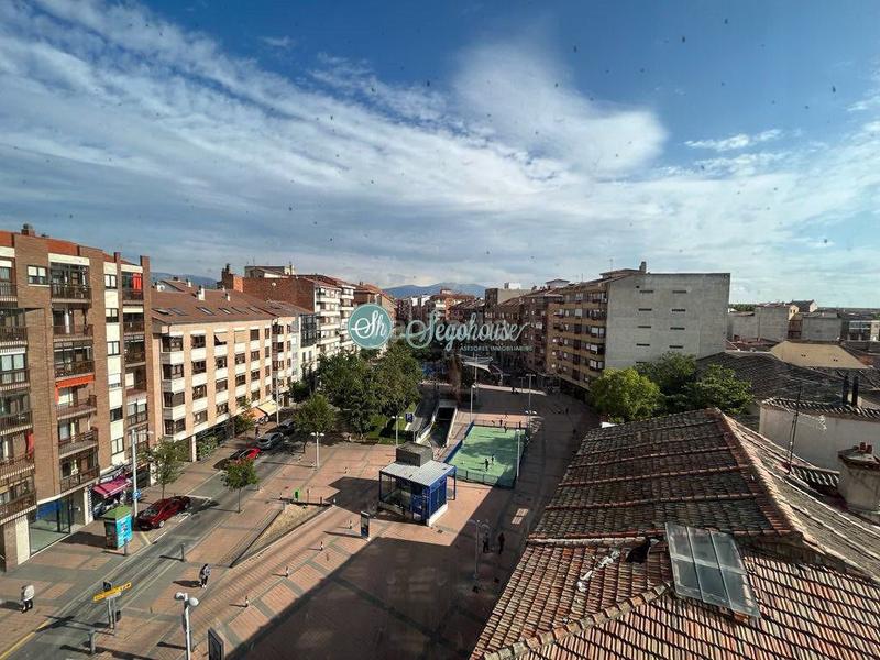Foto 8b4c8bef-c836-4aa6-aa8d-116acf2d9ac2. Pis amb calefacció a Centro Segovia