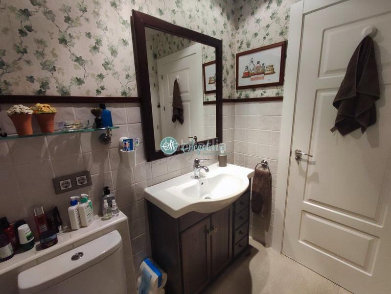Foto 0eddb1db-eb4e-46e8-aff9-730be963704b. Piso  en venta en Centro - ezequiel gonzález, 4 dormitorios. en Segovia
