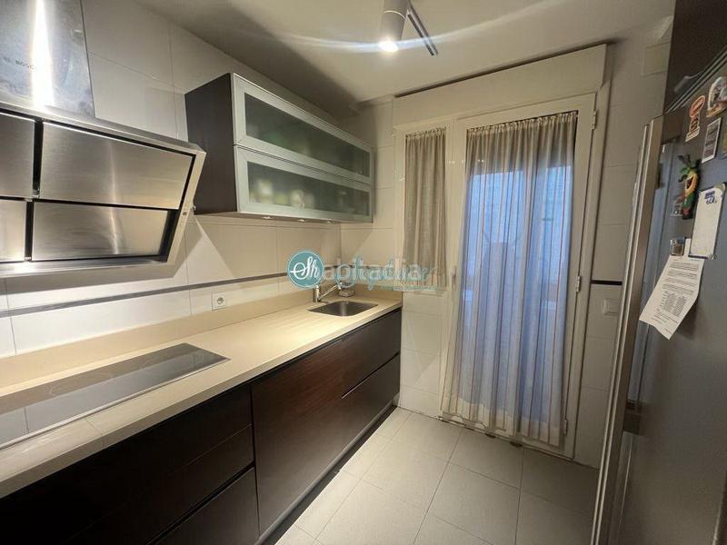 Foto 44b96fca-95fc-464e-ba2f-5bd7bf2c7860. Piso  en venta en centro claret, 3 dormitorios. en Segovia