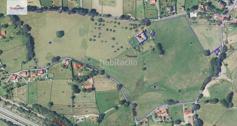 Foto 3d98a917-17c4-4ced-b148-5618f5d72d2b. Wohngrundstück in la pola Siero Siero