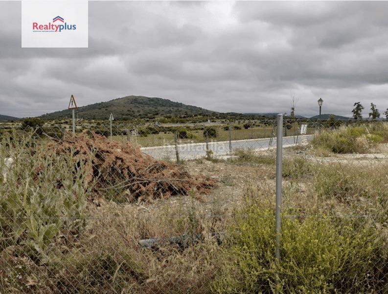 Foto 6a9cb466-e758-46b9-9134-f3cd6ad3654e. Terreno residencial 101 terrenos urbanos en parque robledo segovia en Palazuelos de Eresma