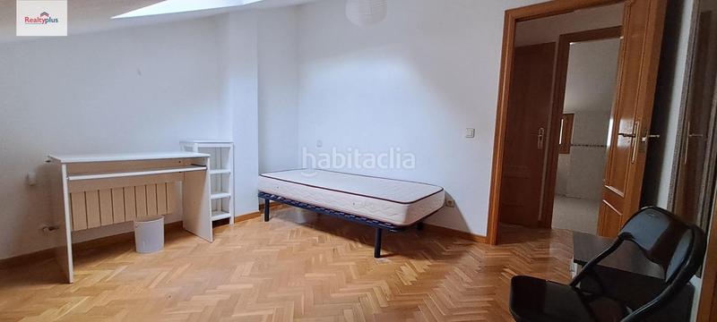 Foto a827f4fc-3fd4-4ea9-b1a0-a65d622097ea. Zweistöckige wohnung in Centro Segovia