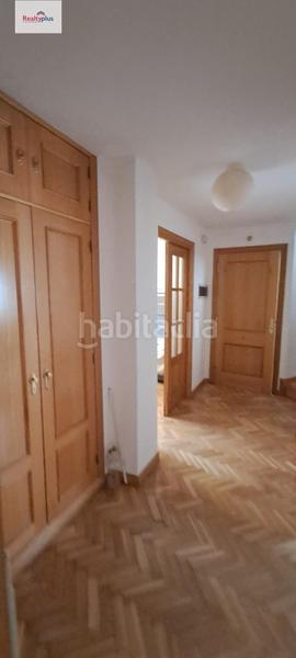 Foto b2b44f19-b775-4ce9-87a1-f90bea42a54e. Zweistöckige wohnung in Centro Segovia