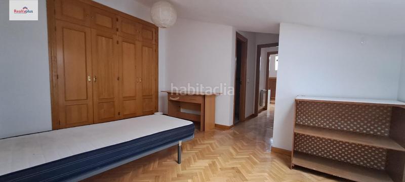 Foto c5f6e1fd-4314-4e94-a8ae-3bec22473c26. Zweistöckige wohnung in Centro Segovia