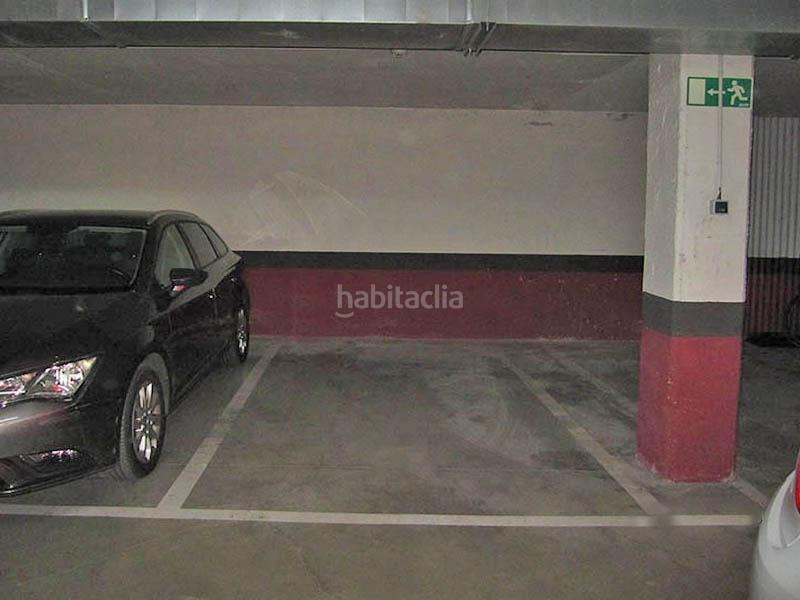 Foto 1436c409-b276-4b8f-8843-0b062494d80a. Autoparkplatz in Dehesa Vieja-Puente Cultural San Sebastián de los Reyes