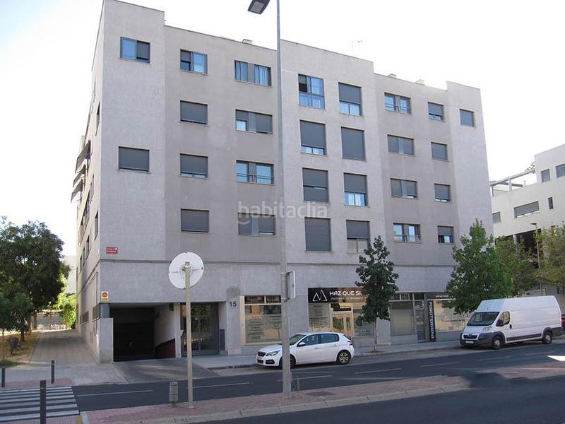 Foto 2e884eaa-9546-4873-88a6-3f8bd2242c1f. Autoparkplatz in Dehesa Vieja-Puente Cultural San Sebastián de los Reyes