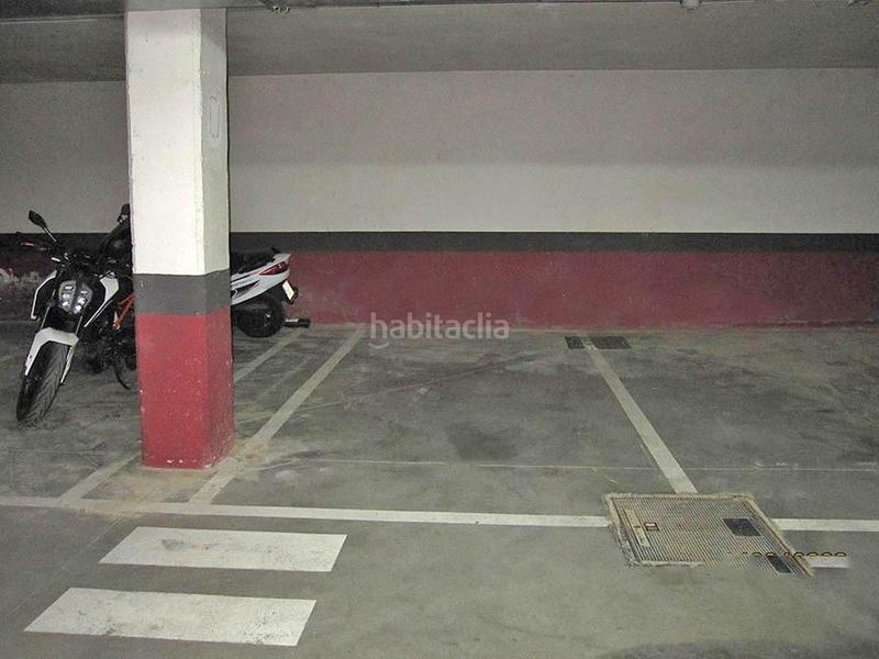 Foto aa458035-6da2-43be-adae-c4b6b0c89f62. Autoparkplatz in Dehesa Vieja-Puente Cultural San Sebastián de los Reyes