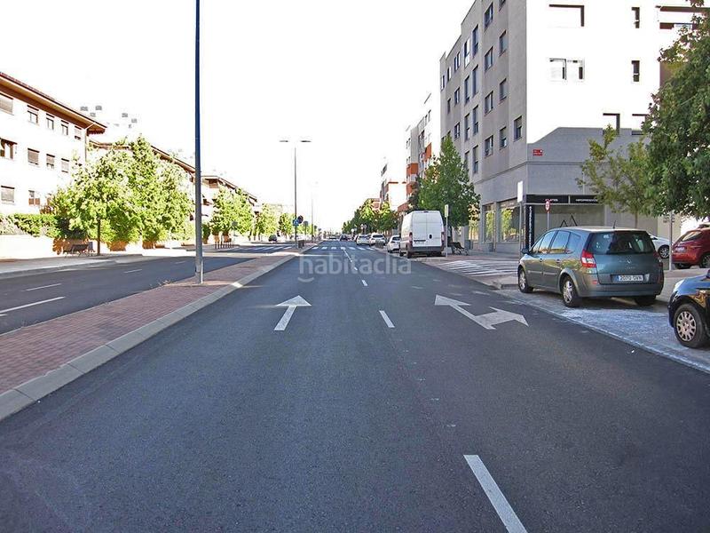 Foto fc64df7e-bb37-48f9-90e2-ff2cb2b824c7. Autoparkplatz in Dehesa Vieja-Puente Cultural San Sebastián de los Reyes