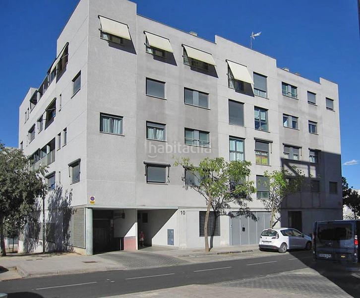 Foto fe03c389-42e9-4ba6-acc0-220e25f4478c. Autoparkplatz in Dehesa Vieja-Puente Cultural San Sebastián de los Reyes