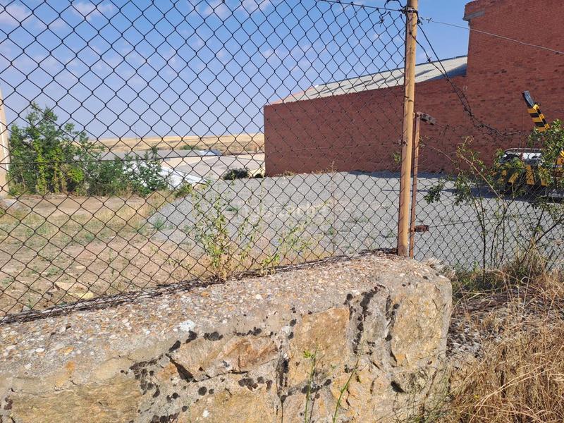 Foto 358a799a-c75a-4ed0-b834-8ad74ea2566f. Terrain résidentiel dans El Cerro - Ctra. De San Rafael Segovia