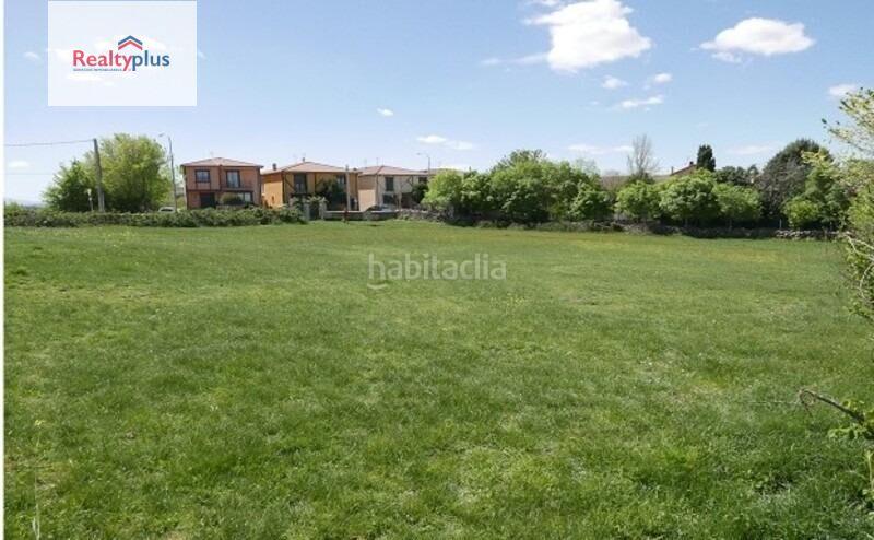Foto b08e4677-47df-4b70-ba5c-f0bad0689912. Terrain résidentiel dans El Cerro - Ctra. De San Rafael Segovia