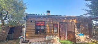 Terreny residencial a Arcones. 101 parcela con casita en el pueblo de arcones segovia
