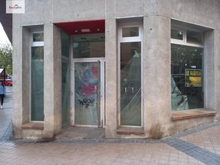 Location Local commercial à Centro. 101 local comercial en santo tomás, segovia