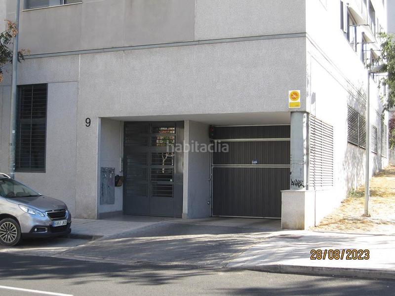 Foto c545429d-276c-4756-91f5-70d9474d6452. Car parking in Dehesa Vieja-Puente Cultural San Sebastián de los Reyes