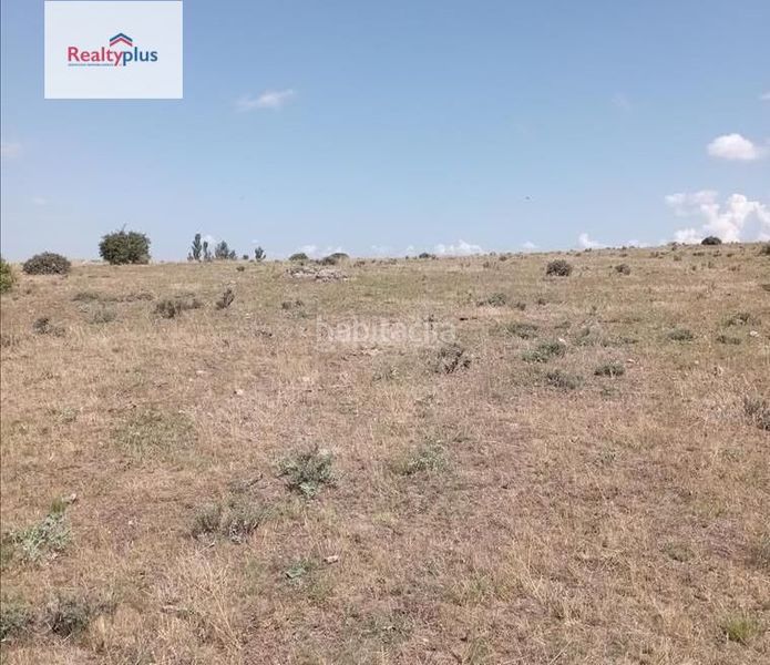 Foto c872d7df-dee3-4d04-a8f2-3f7ca0ddab6a. Finca rústica a Palazuelos de Eresma